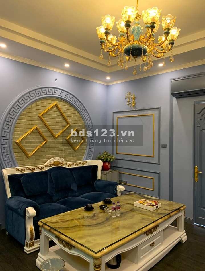 Bán gấp nhà phố Tứ Liên, gara ô tô, 105m2, 11.2 tỷ, Lô góc, ở luôn, Biệt thự Tây hồ