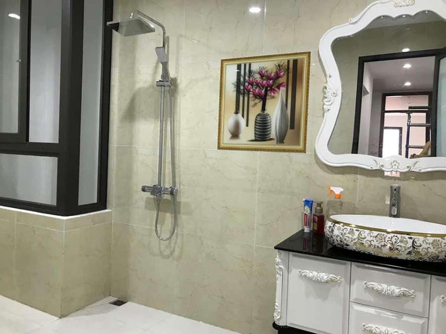 CC Bán Nhà Lạc Long Quân Quận Tây Hồ thang máy kinh doanh, ô tô đỗ cửa dt 54m, 6 tầng, nhỉnh 7 tỷ