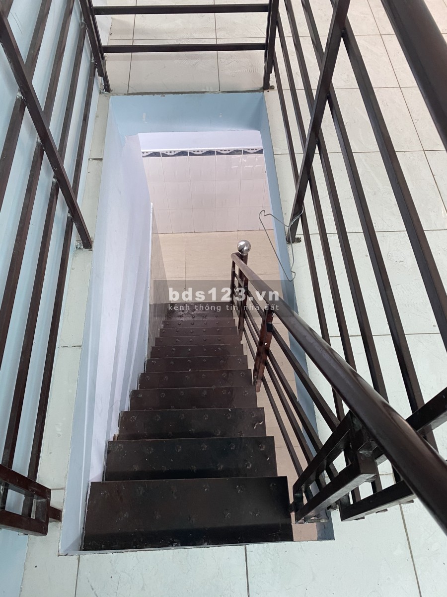 Bán nhà Quang Trung Gò Vấp hẻm 3m, dt 4.1x13m, giá chỉ 4.05 tỷ,…