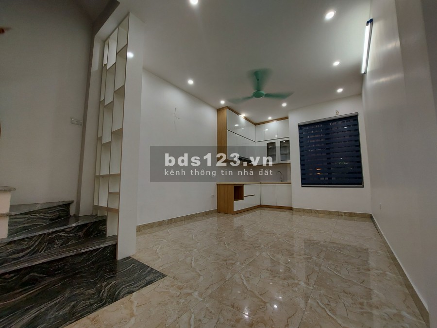 Siêu phẩm Phố Tân Mai 36m x 5T MT 3,6m – Giá 2.79 tỷ