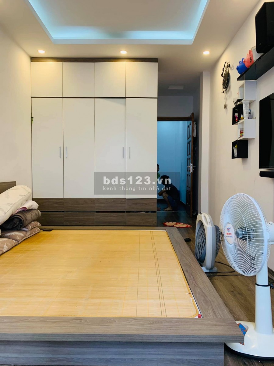 Bán nhà Dương Văn Bé, Minh Khai, ngõ rộng 42mx5T nhỉnh 3 tỷ 0989191397