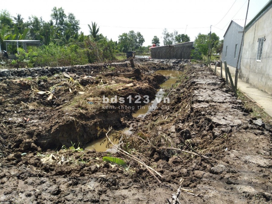 Mã tin 416 Có bán nền lẻ, lộ 3 m, thuận lợi để ở và đầu tư kinh doanh