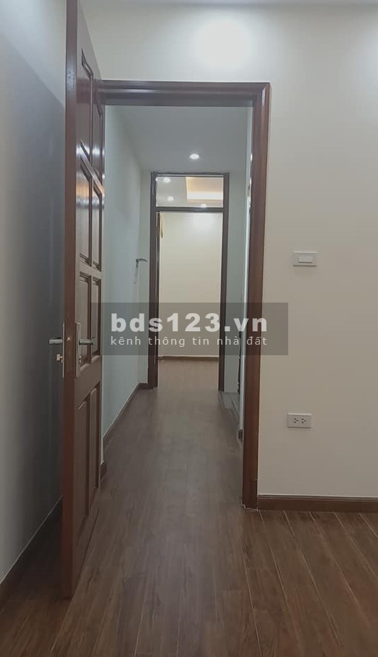 Nhà Khương Đình siêu hot, gần phố, ba gác đậu cửa, cầu thang giữa, dt 38m2, 5. tầng, giá 3.4tỷ