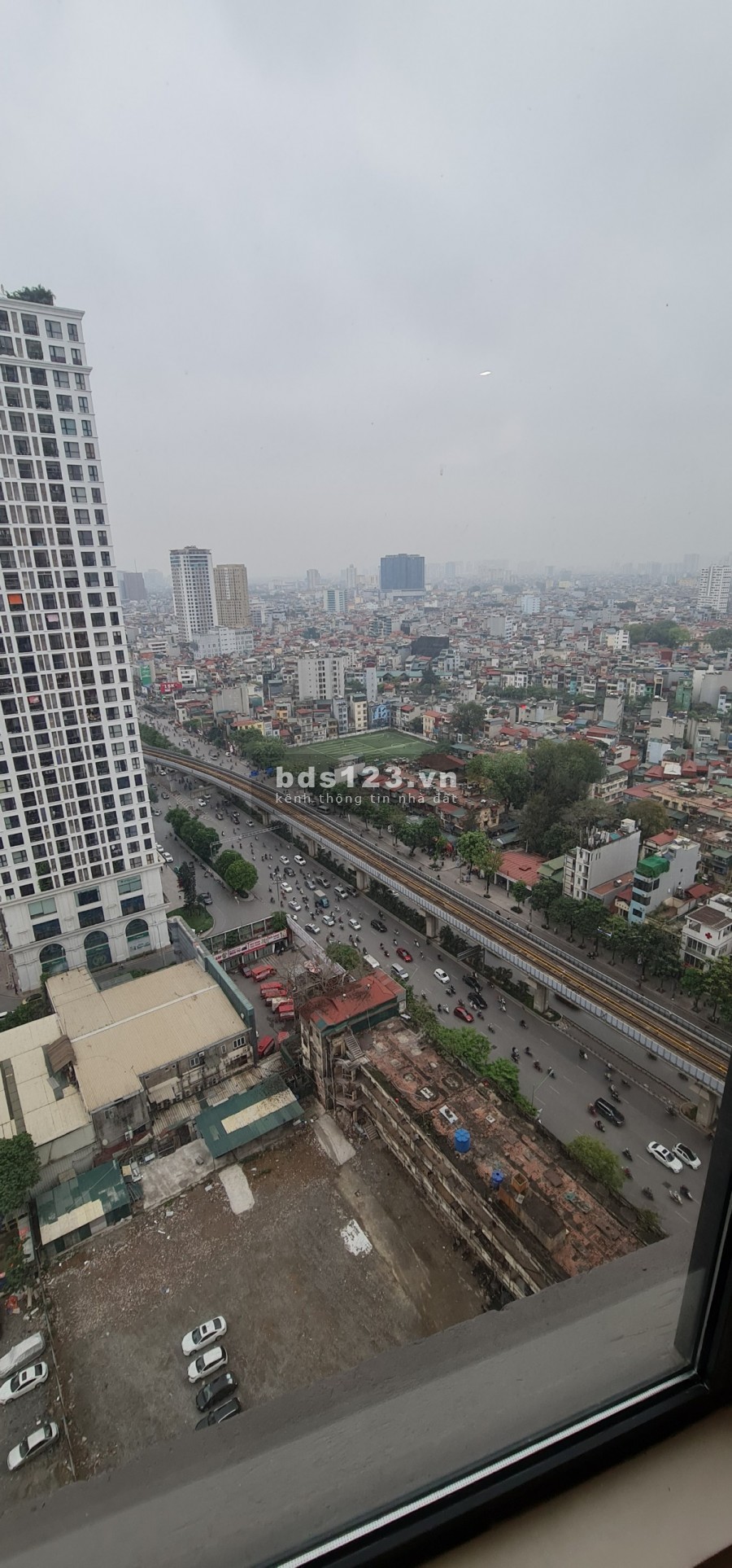 Chuyển nhượng CHCC King Palace , 113m2, 4.9 tỷ bao thuế phí.