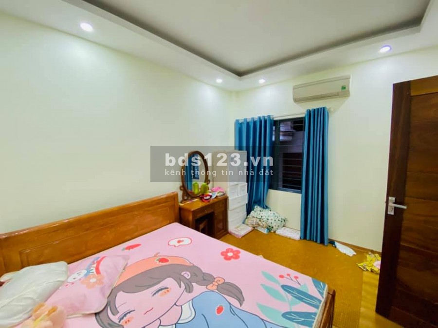 Bán nhà ngõ 29 Khương Hạ, Thanh Xuân, lô góc thoáng sáng, 35m2 5 tầng, Giá 4.5 tỷ