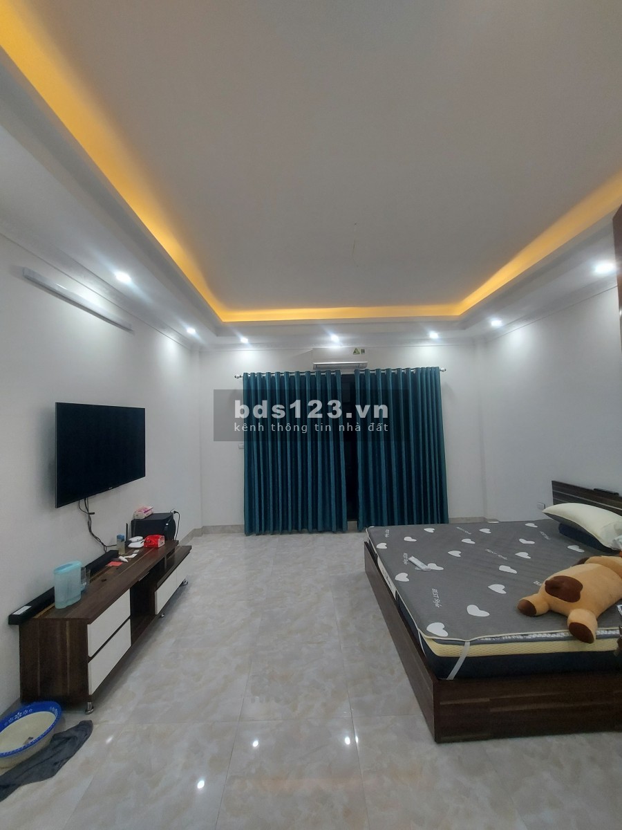Nhà lô góc 2 mặt ngõ gần Vinhomes Riverside Quận Long Biên Hà Nội
