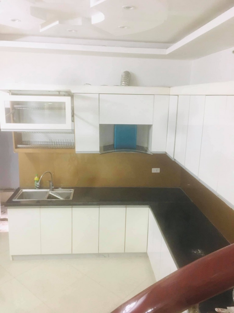Bán Nhà Nguyễn Thị Định, Cầu Giấy, 55m2x5T, Ô Tô 15m, Giá 7.5 Tỷ