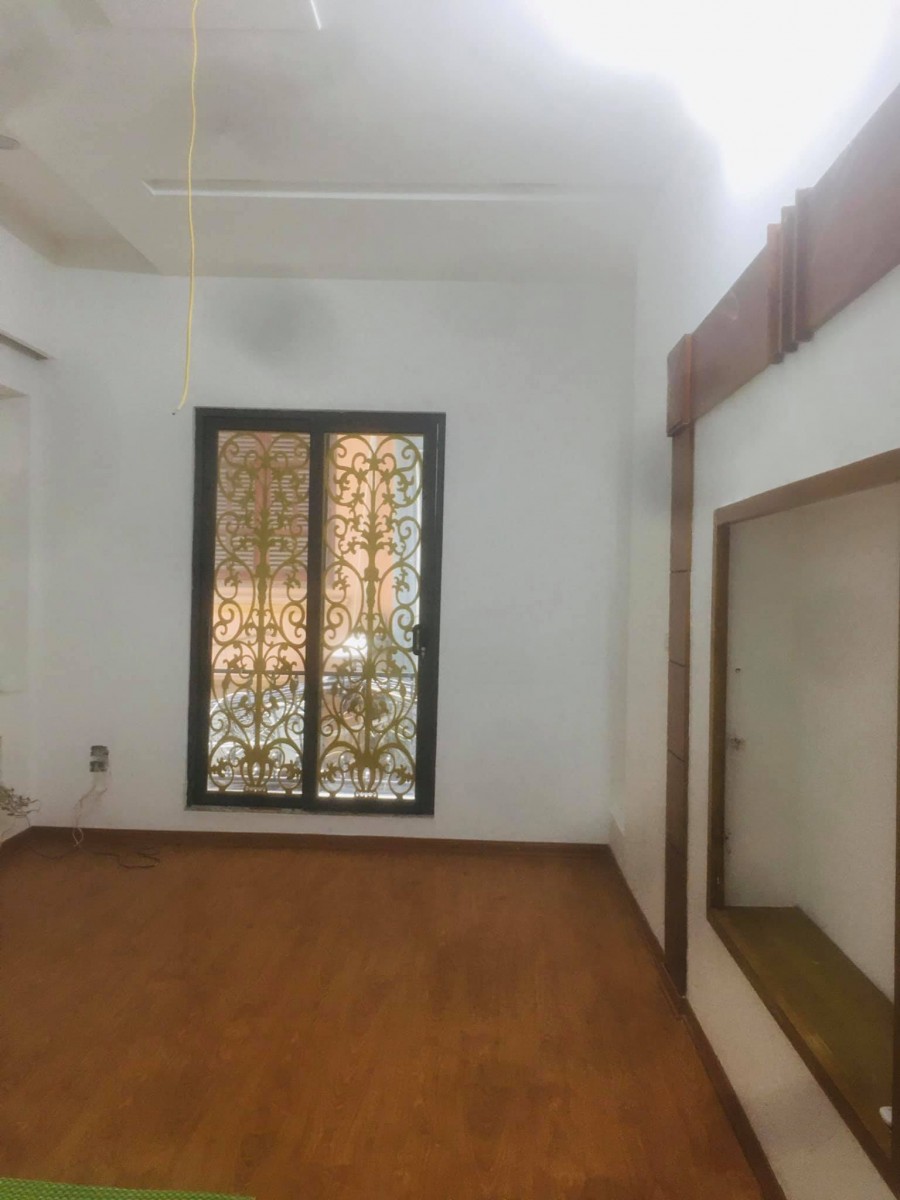 Bán Nhà Nguyễn Thị Định, Cầu Giấy, 55m2x5T, Ô Tô 15m, Giá 7.5 Tỷ
