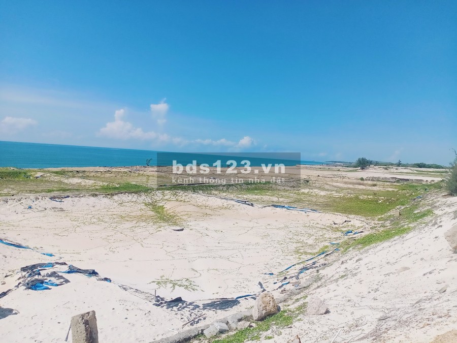 Bán đất chính chủ khu đang phát triển Bình Thuận DT706 300m