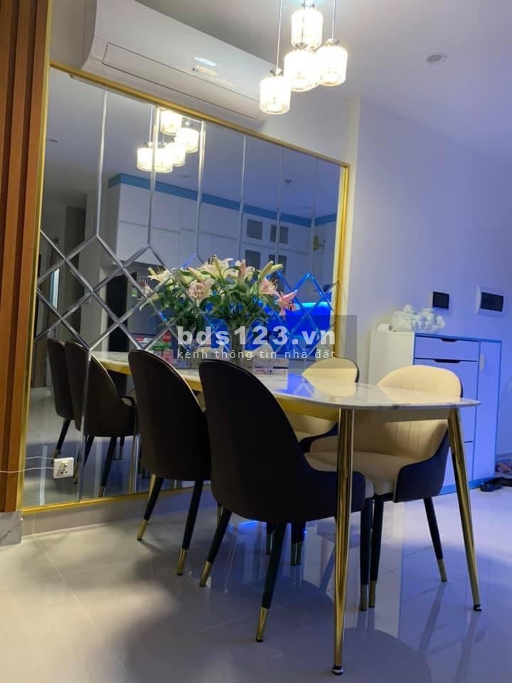 Bán nhanh căn hộ 2PN1WC tại Vinhomes Grand Park, thanh toán 617tr nhận nhà ở ngay