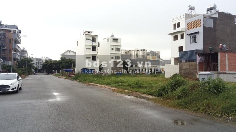 Cực gấp - Mảnh đất Mặt ngõ Thụy Khuê giá 3.1 tỷ, 30m2, ngõ gần, có sổ