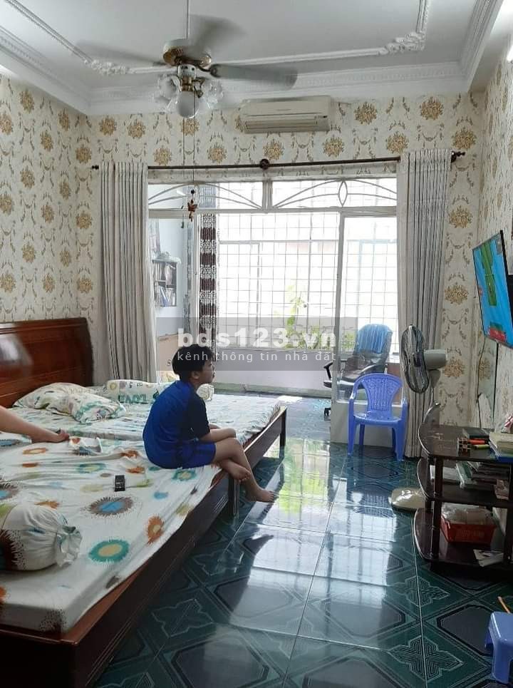 Gần Nguyễn Phúc Chu Phường 15 Tân Bình hẻm xe hơi thông 4.5m*13m giá 4tỷ6 TL