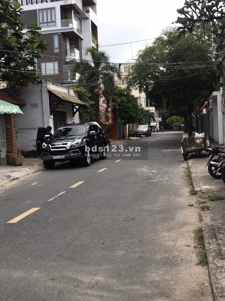 Cho thuê mặt bằng trug tâm Q.10 T