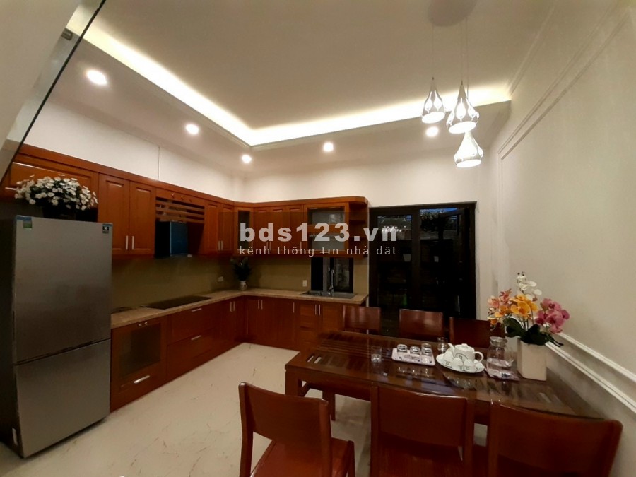Siêu phẩm nhà Định Công Thượng, ô tô đỗ cửa, 5 tầng 35M*4T, giá 3.6 tỷ