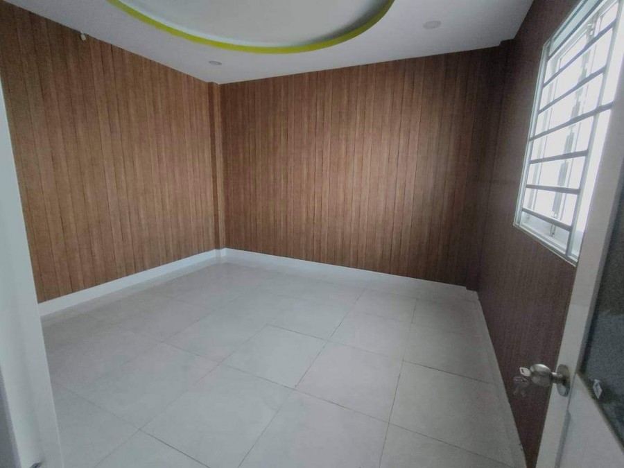 Bán nhà ấp 5, Phong Phú 40m2, hiện đại, đủ công năng,chỉ 1 tỷ 950