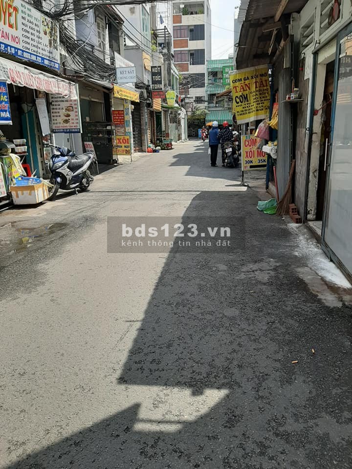 285/ Cách Mạng Tháng Tám Ngay Hà Đô vừa ở vừa kd, dt 79M2 giá 9.x tỷ