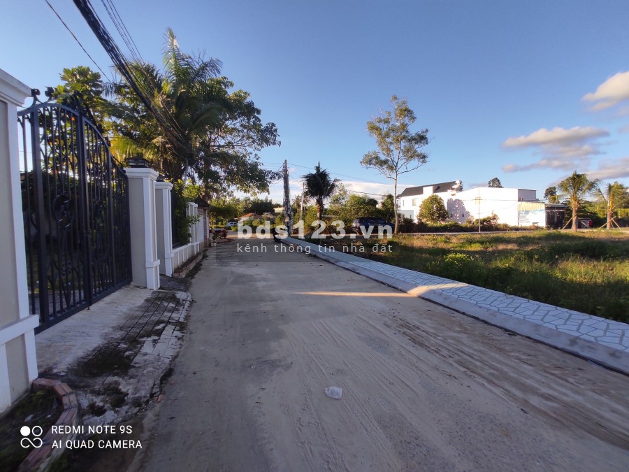 Bán đất Phú Quốc thuộc khu trung tâm 500-1000m2, Quy Hoạch đất ở 100%, giá rẻ
