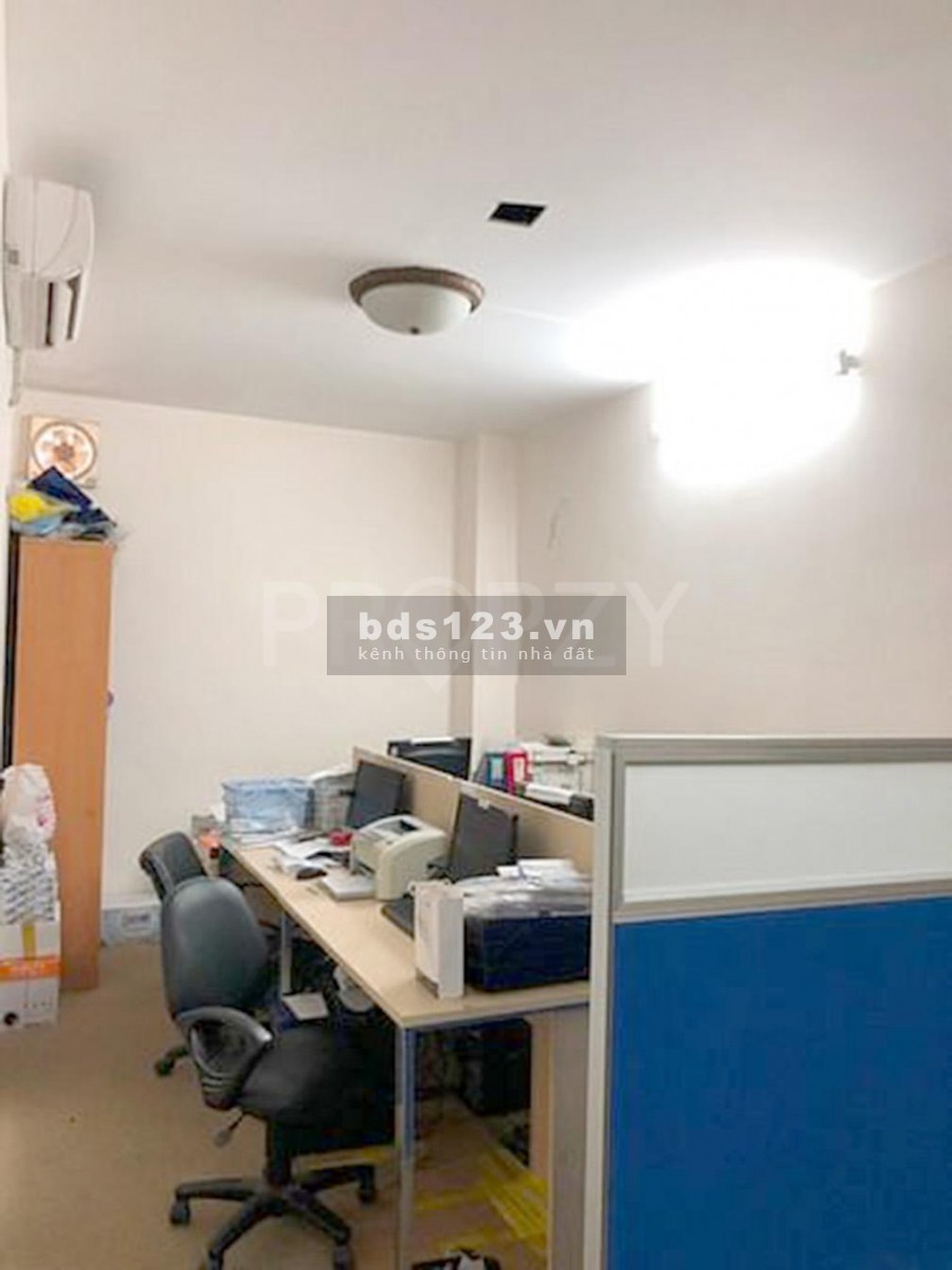 Không thể rẻ hơn, Nhà MT ngay Sân Bay, 9x8, 3 tấm 7PN, giá 20 triệu, 0938.764.277