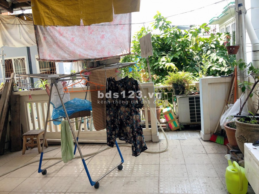 Chính Chủ Bán Gấp Nhà 3PN, Nguyễn Tất Thành P15 Quận 4, 4.5x8.9m, giá 3,1 tỷ
