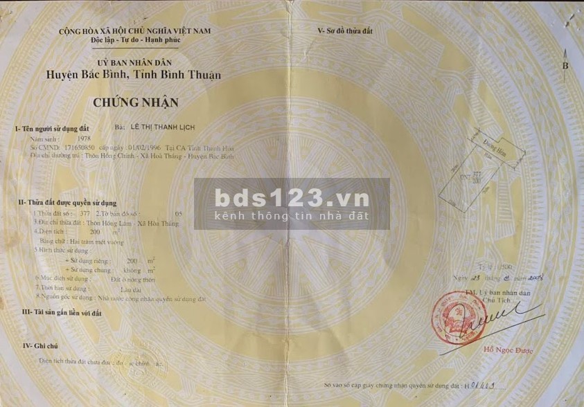 200m2 đất ỏ nông thôn đối diện bàu tráng, view cực đẹp, nằm trong khu dân cư, lh 0933.151.296
