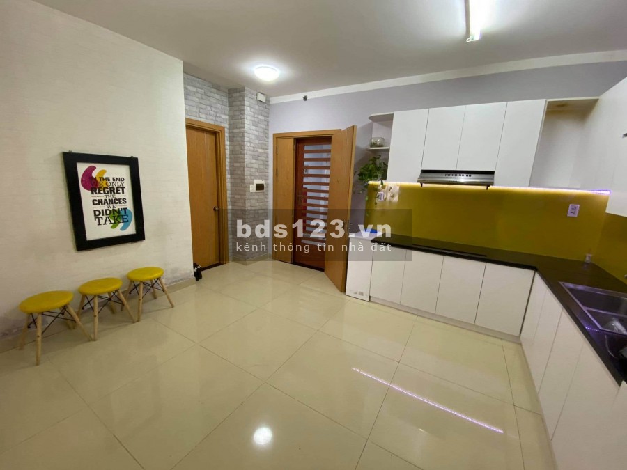 Chính chủ không ở cần cho thuê gấp căn hộ 2PN ở chung cư Saigonres, Full NT, giá đảm bảo rẻ nhất tòa. Chỉ 11.5 triệu/ tháng