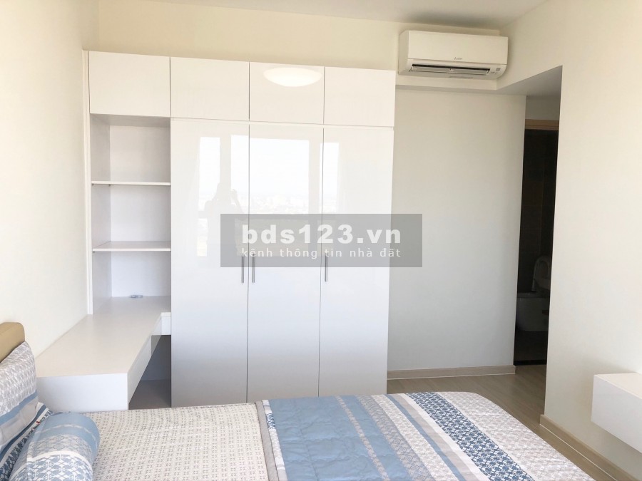 Chủ gửi bán nhanh căn hộ 2 pn, tại Palm Heights full nội thất giá từ 4.25 tỷ, bao hết