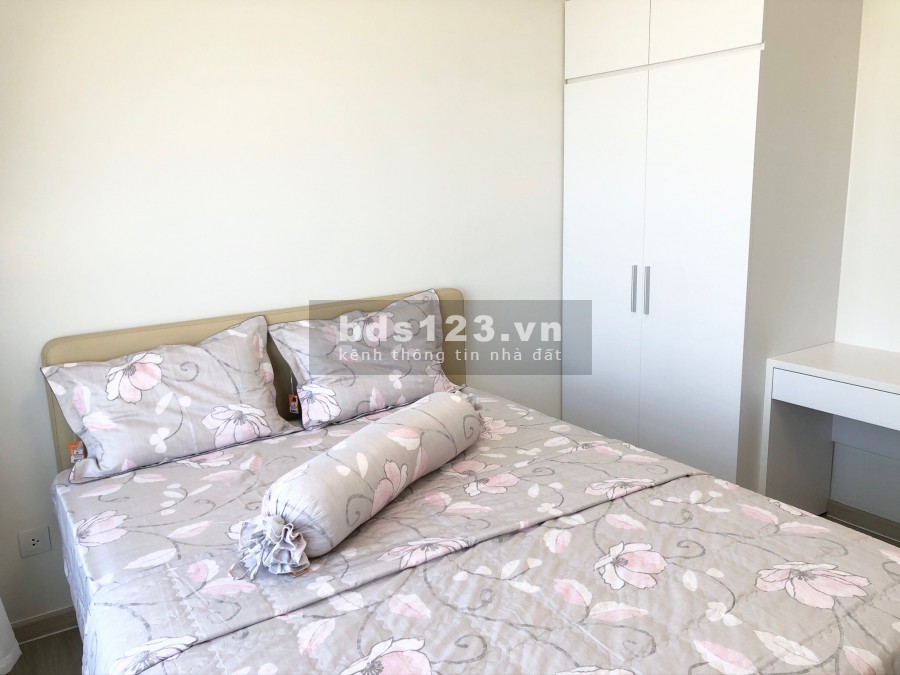 Chủ gửi bán nhanh căn hộ 2 pn, tại Palm Heights full nội thất giá từ 4.25 tỷ, bao hết