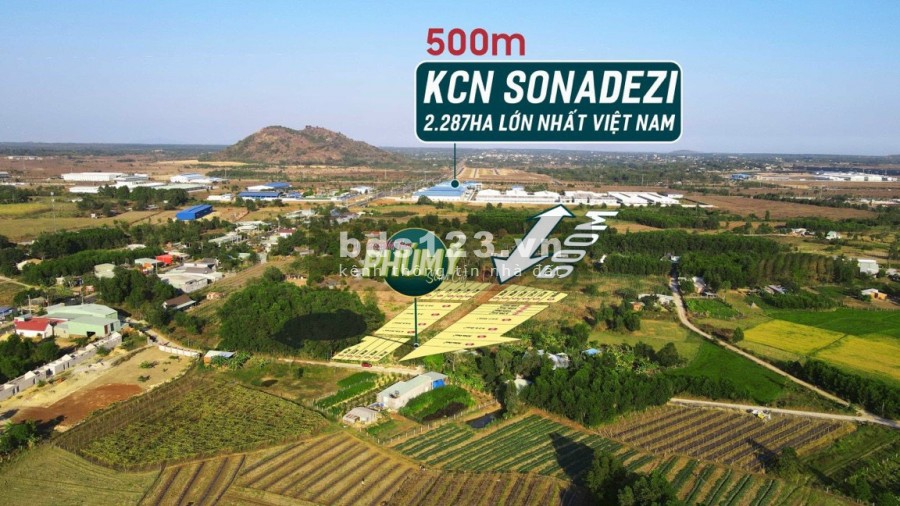 Với vị trí đắc địa cách cổng khu công nghiệp SONADEDI chưa tới 500m