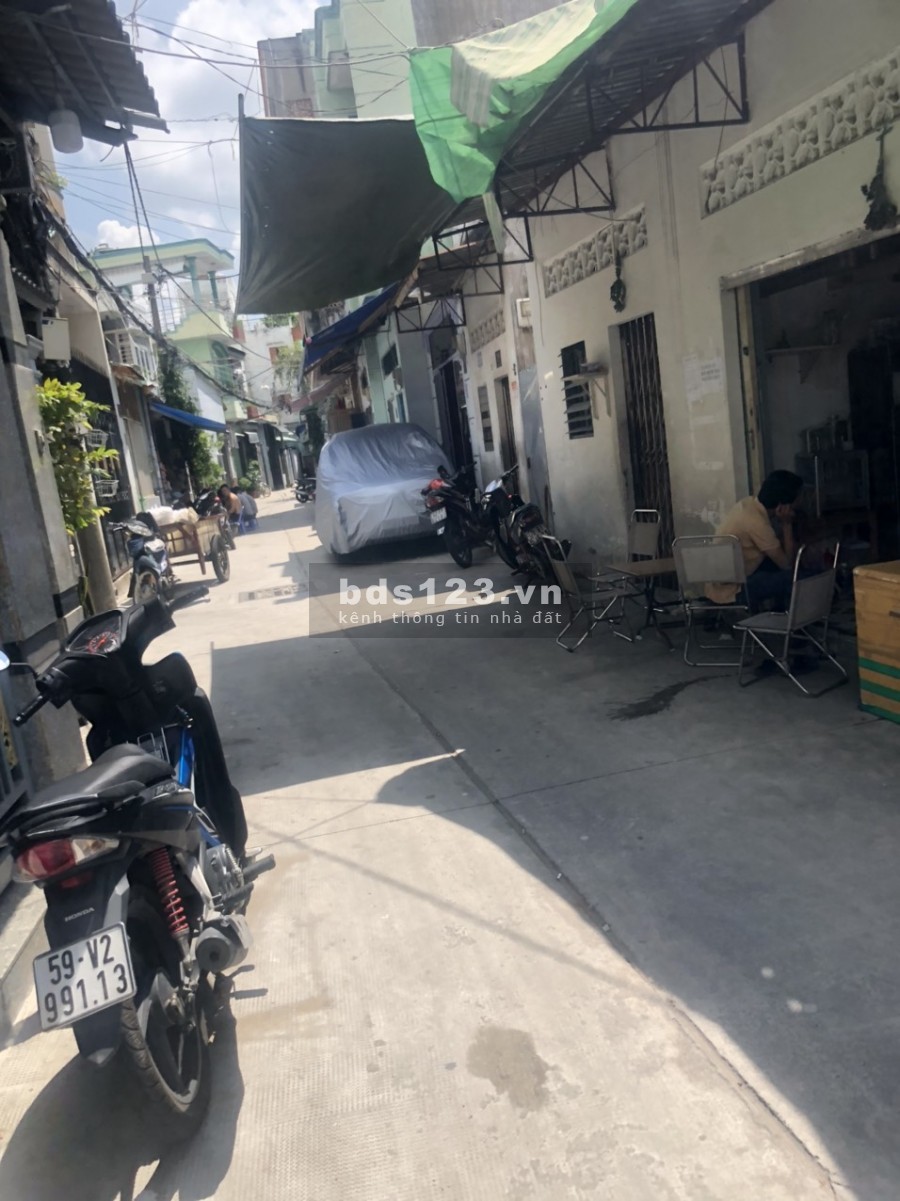 Nhà hẻm xe hơi quay đầu Nguyễn Sơn 73m2, 5 phòng trọ, 5.5 tỷ