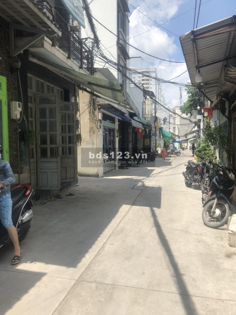 Nhà HXH 5m Nguyễn Sơn 73m2, 5 phòng trọ, giá chỉ 5.5 tỷ