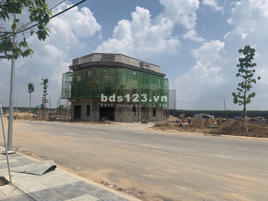 Đất nền thổ cư 100%, chính chủ sổ riêng ngay sân bay Long Thành