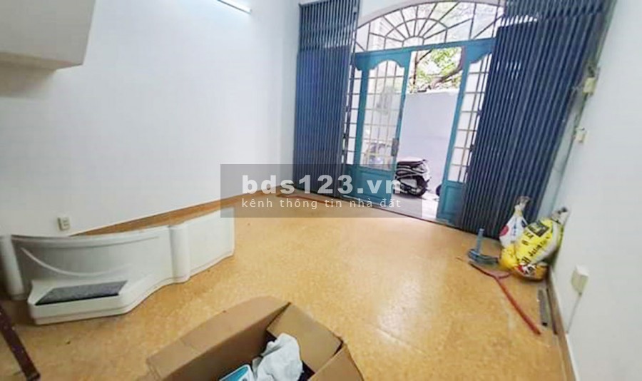 Cần bán nhà 3 Tầng, Nguyễn Thượng Hiền, p5, Bình Thạnh, Giá chỉ, 3.7ty