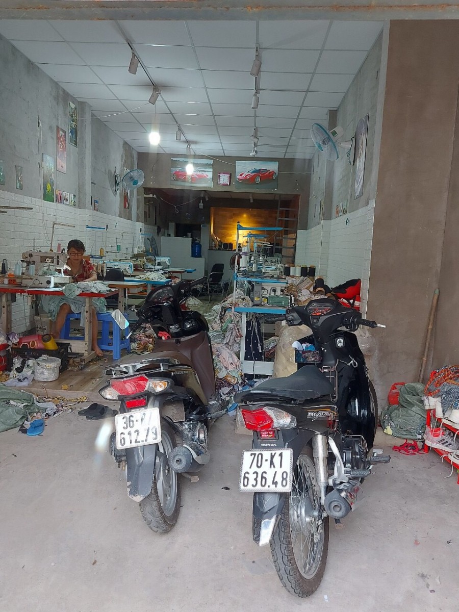 Rất Gấp bán nhà Lê Văn Khương 64m2 đường xe tải giá đầu tư 3.2 tỷ TL