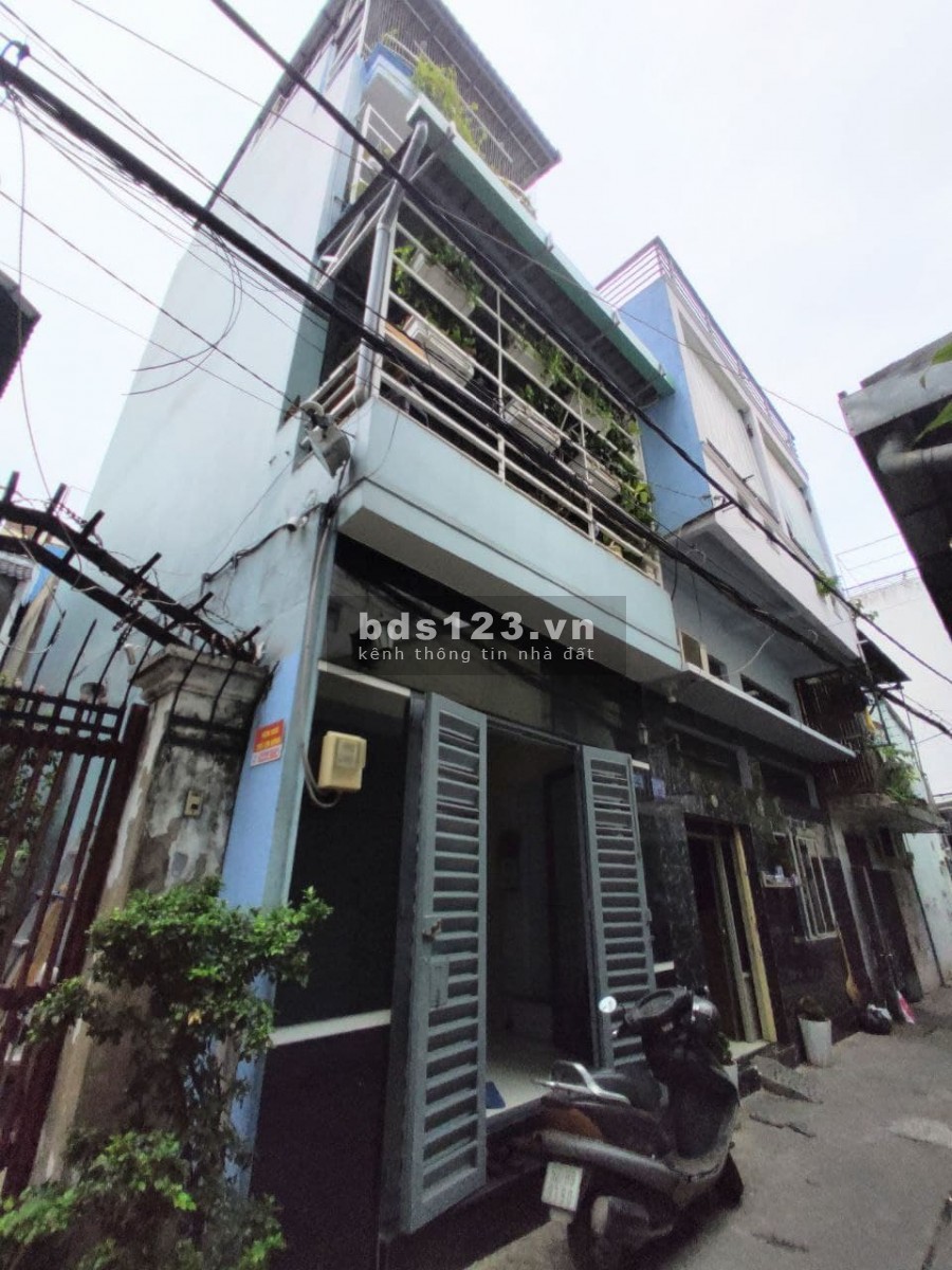 Hẻm sang, nhà đẹp khu Vip phường 9 Tân Bình DT 40m2, giá chỉ 5,6 tỷ