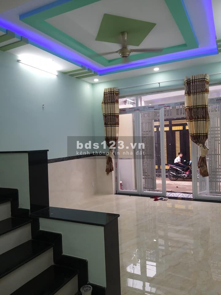 Vườn Lài Tân Phú, dt 48m2 (4x12m), 3 tầng, HXH, nhà đẹp, sổ hồng, giá 5 tỷ 5