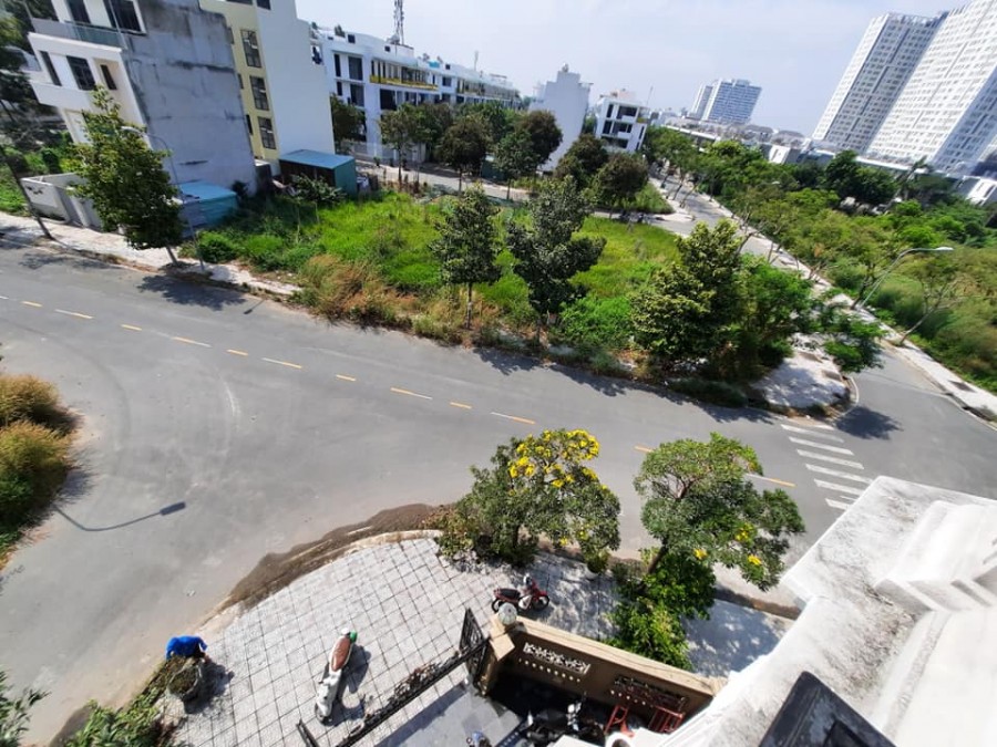 Biệt thự cao cấp Cát Lái Quận 2 2 Mặt tiền đường 4 tầng Sang Trọng 10x17 giá 17,9 tỷ