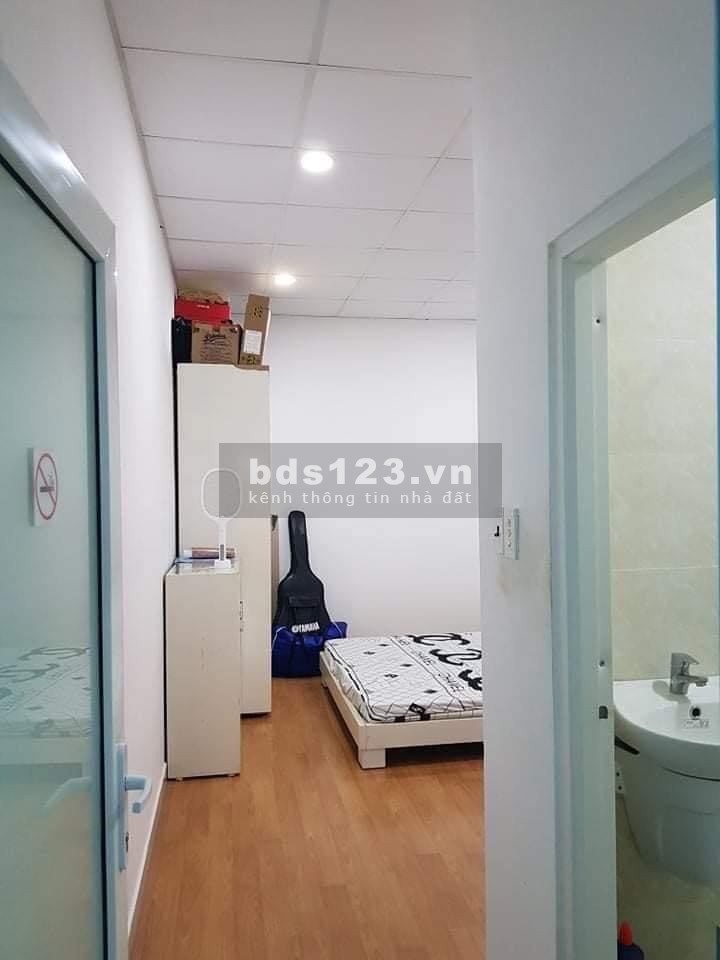 Giá không thể tốt hơn, bán nhà nguyên căn Lê Hồng Phong Quận 10, dt 32m2