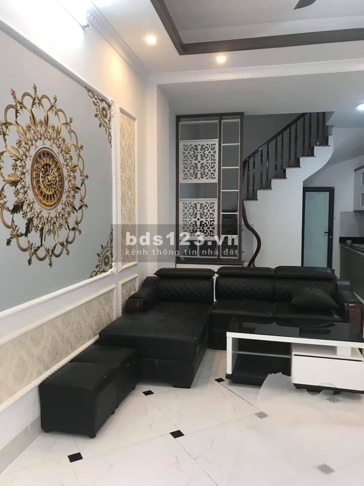 Săn ngay nhà đẹp Nhật Tảo dt 30m2, giá trị tăng từng ngày giá hấp dẫn, giá 2.85 tỷ