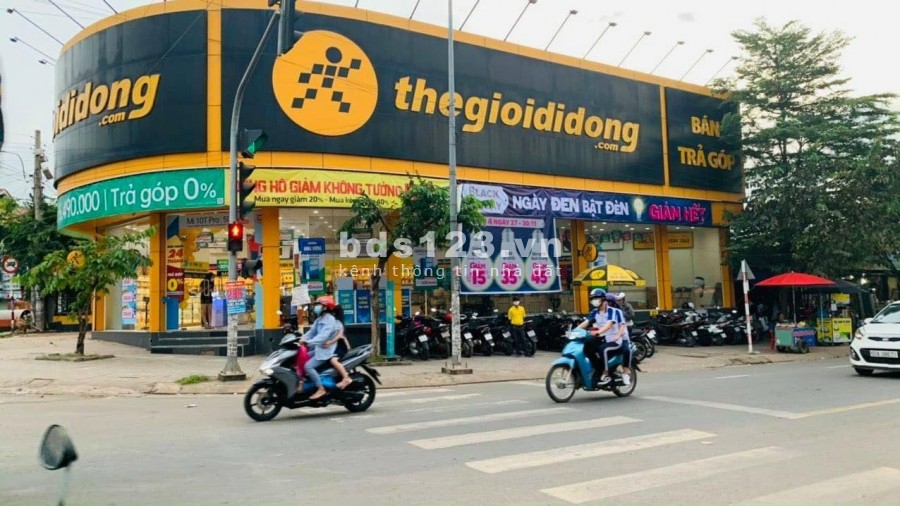 Duy nhất 1 lô đất nằm ngay chợ sông trầu sổ riêng thổ cư 100% giá chỉ 750 triệu