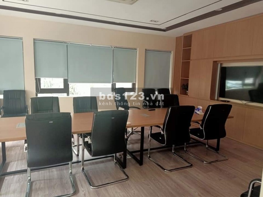 Bán Vp mp Xuân La 130m2x7T mặt tiền 6m giá 37.6 tỷ