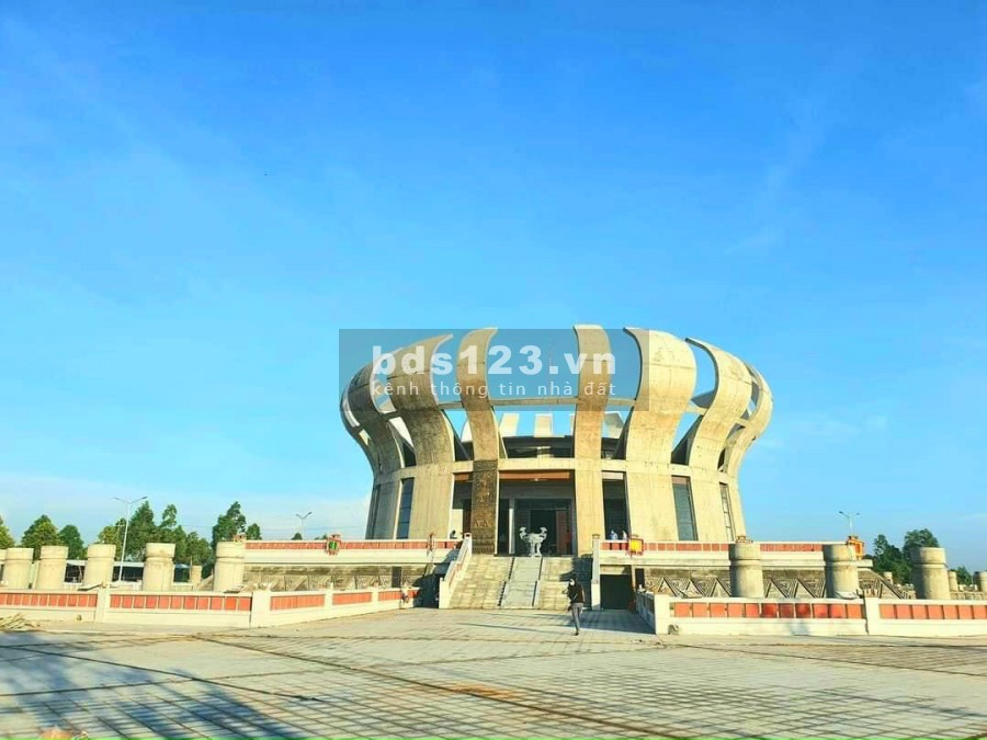 Đất nền dự án Stella Mega City Cần Thơ, đường lớn 14m, xe vào tận nơi