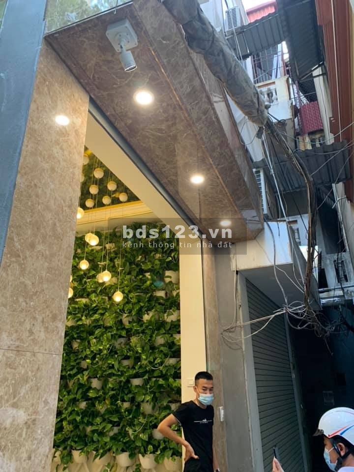 Siêu phẩm! lô góc 2 mặt thoáng, cực đẹp, Kim Mã 45m2 * 5T, cách phố 50m, giá 4,8 tỷ.