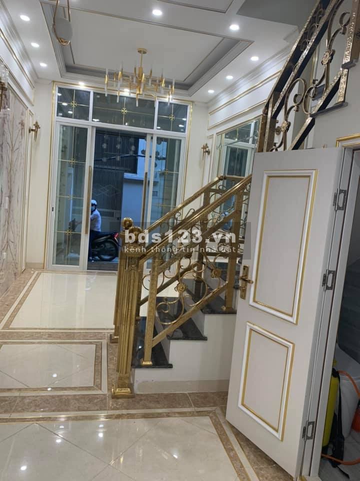 Siêu phẩm! lô góc 2 mặt thoáng, cực đẹp, Kim Mã 45m2 * 5T, cách phố 50m, giá 4,8 tỷ.