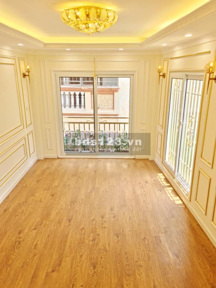 Siêu phẩm! lô góc 2 mặt thoáng, cực đẹp, Kim Mã 45m2 * 5T, cách phố 50m, giá 4,8 tỷ.