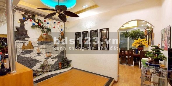 Rẻ nhất phố, Bán nhà Văn Cao, Ba Đình, Kinh Doanh, 4 tầng, Giá 2.75 tỷ