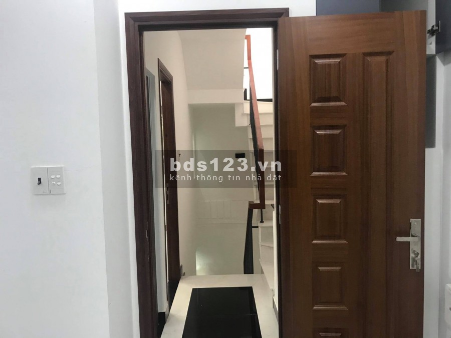 Chủ ngộp cần bán gấp nhà HXH Đường Số 1 P4 Q Gò Vấp dt 41m2 giá 5.4tỷ.