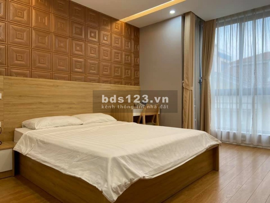 Rẻ nhất phố, Bán nhà Đội Cấn, Ba Đình, 6 tầng Giá 2.99 tỷ