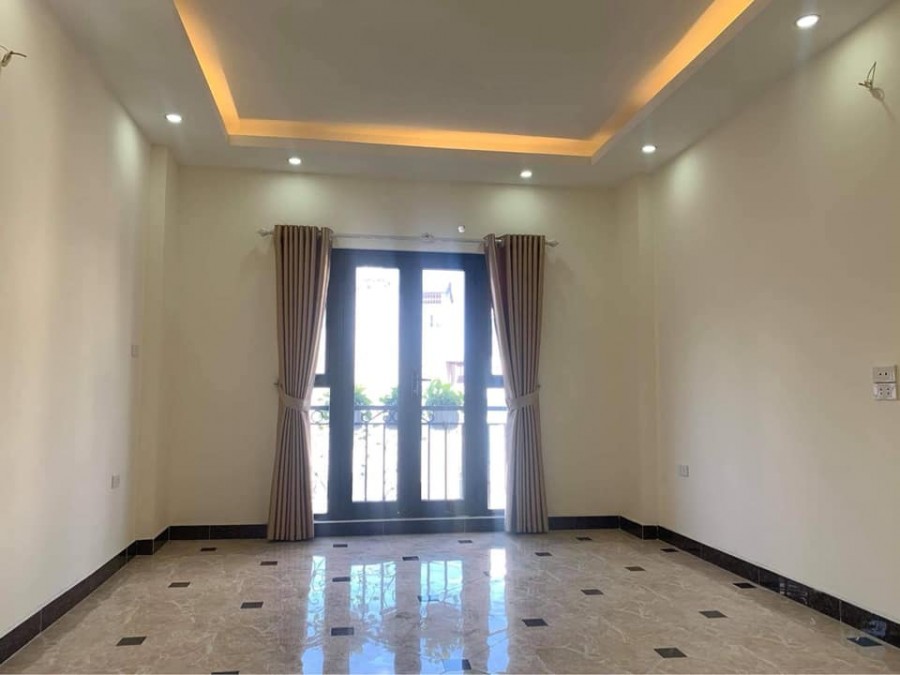 Bán Nhà Riêng, Ở Ngay, Yên Hòa, Cầu Giấy, 36m2x5T, giá 4.3 Tỷ, Ôtô