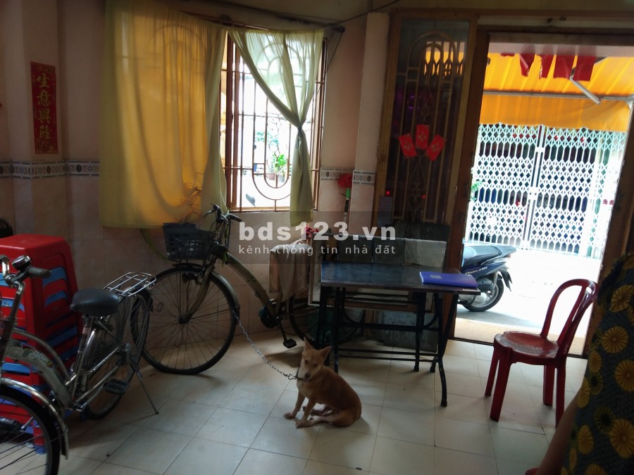 Bán nhà nguyên căn Xóm Đất, Quận 11 hẻm rộng thông tứ tung giá bán 4.5 tỷ