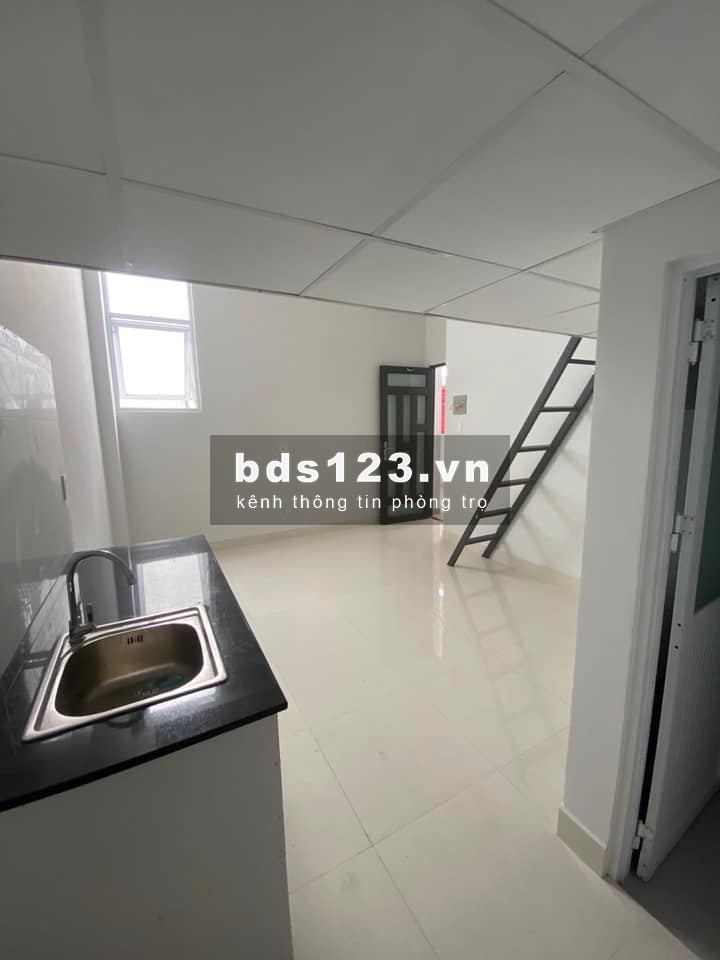 Phòng 32m2 có gác Tân Kỳ Tân Qúy, có máy lạnh - an ninh - ko chung chủ